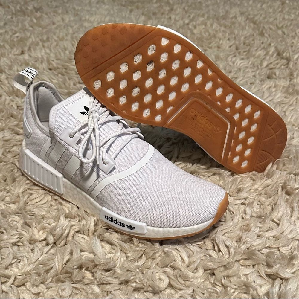 Adidas NMD_R1 Primeblue ‘White Gum’ Sz 11 GZ9260